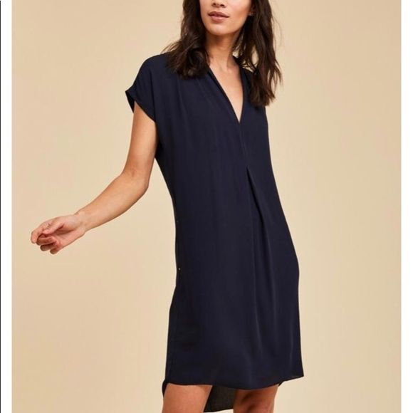 MONK & LOU Black Short Sleeve V-Neck Mini Shift Dress XXS - Picture 1 of 8